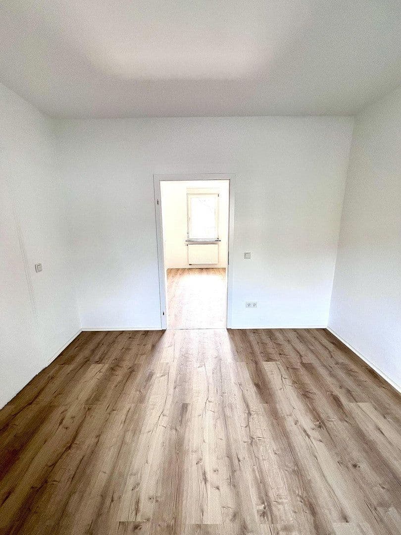 Prodej domu 90 m², pozemek 113 m², Bensheim, Hessen Prodej domu 90 m², pozemek 113 m², Bensheim, Hessen