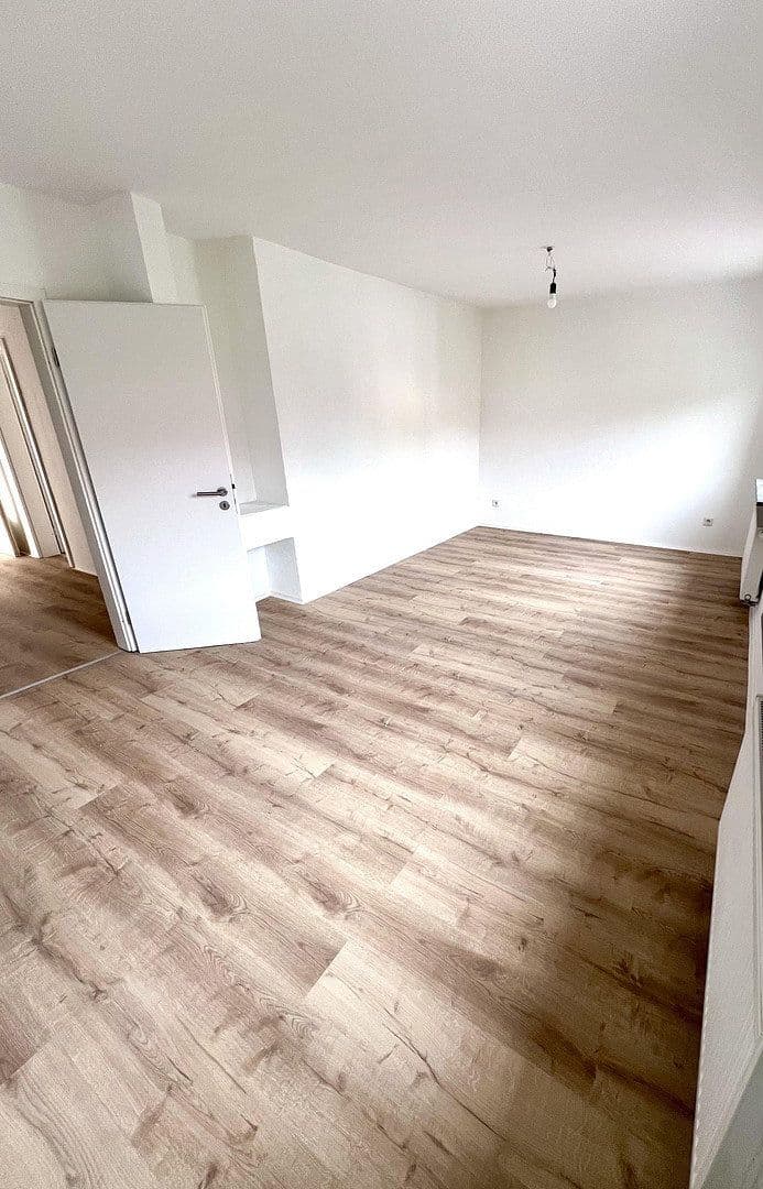 Prodej domu 90 m², pozemek 113 m², Bensheim, Hessen Prodej domu 90 m², pozemek 113 m², Bensheim, Hessen