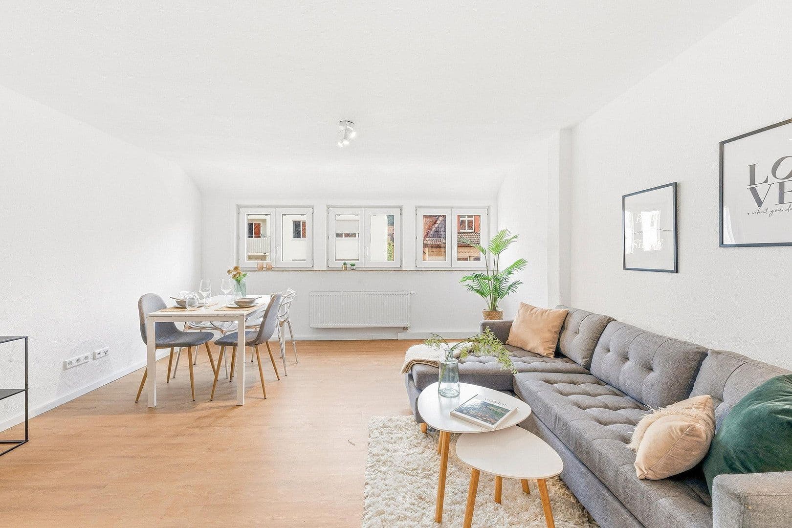 Prodej bytu 3+1 60 m², Stuttgart, Bádensko-Württembersko Prodej bytu 3+1 60 m², Stuttgart, Bádensko-Württembersko