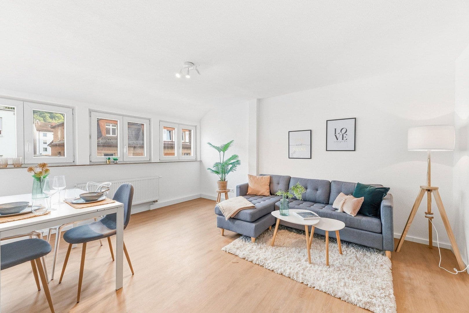 Prodej bytu 3+1 60 m², Stuttgart, Bádensko-Württembersko Prodej bytu 3+1 60 m², Stuttgart, Bádensko-Württembersko