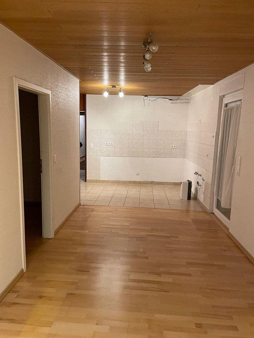 Prodej domu 200 m², pozemek 177 m², Affalterbacher Straße 16, Remseck am Neckar, Bádensko-Württembersko Prodej domu 200 m², pozemek 177 m², Affalterbacher Straße 16, Remseck am Neckar, Bádensko-Württembersko