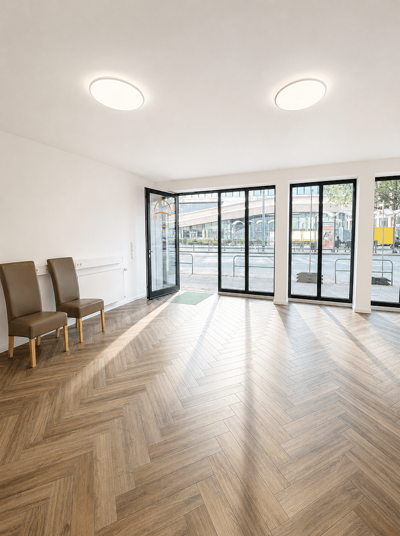 Pronájem kanceláře 115 m², Baselerstrasse 17, Frankfurt, Hessen Pronájem kanceláře 115 m², Baselerstrasse 17, Frankfurt, Hessen