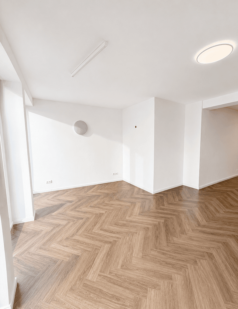 Pronájem kanceláře 115 m², Baselerstrasse 17, Frankfurt, Hessen Pronájem kanceláře 115 m², Baselerstrasse 17, Frankfurt, Hessen