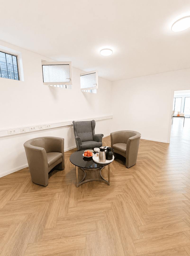 Pronájem kanceláře 115 m², Baselerstrasse 17, Frankfurt, Hessen Pronájem kanceláře 115 m², Baselerstrasse 17, Frankfurt, Hessen