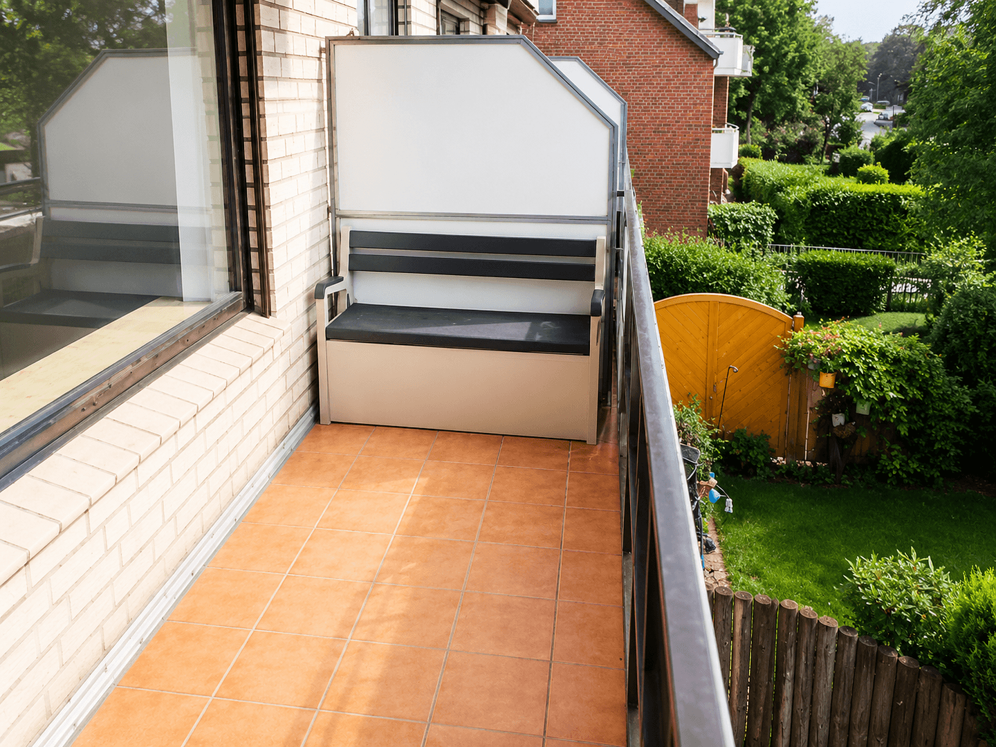 Pronájem bytu 2+1 70 m², Jenfelder Str. 248a, Hamburg, Hamburg Pronájem bytu 2+1 70 m², Jenfelder Str. 248a, Hamburg, Hamburg