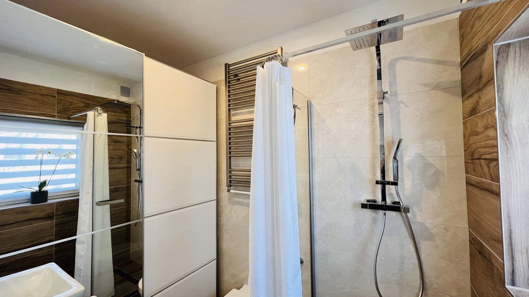 Prodej bytu 3+kk 82 m², Berlin, Berlín Prodej bytu 3+kk 82 m², Berlin, Berlín