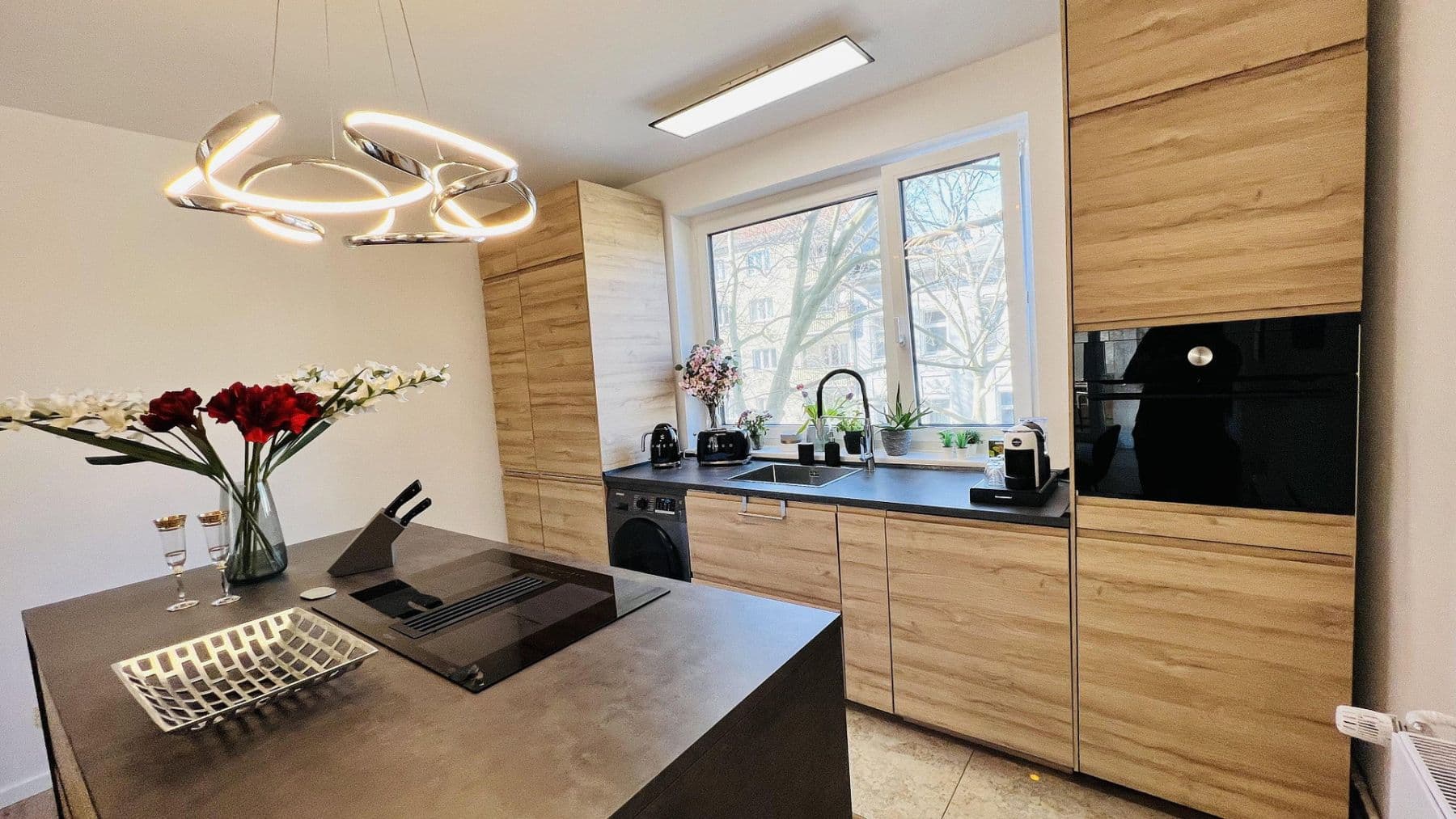 Prodej bytu 3+kk 82 m², Berlin, Berlín Prodej bytu 3+kk 82 m², Berlin, Berlín