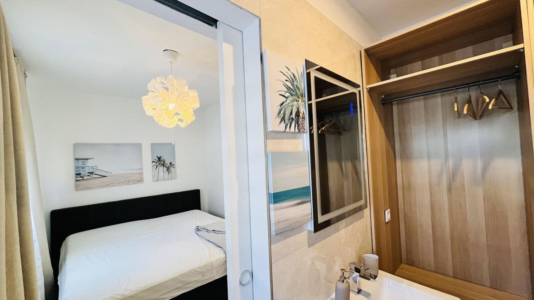 Prodej bytu 3+kk 82 m², Berlin, Berlín Prodej bytu 3+kk 82 m², Berlin, Berlín