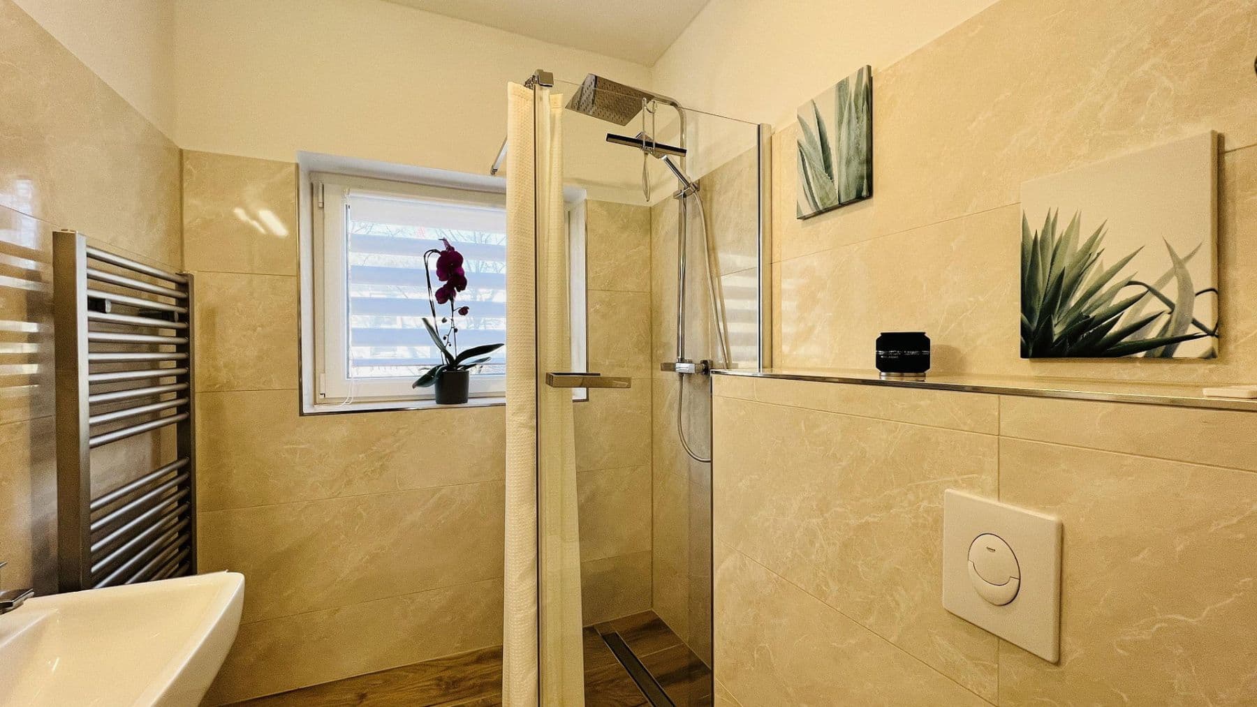 Prodej bytu 3+kk 82 m², Berlin, Berlín Prodej bytu 3+kk 82 m², Berlin, Berlín