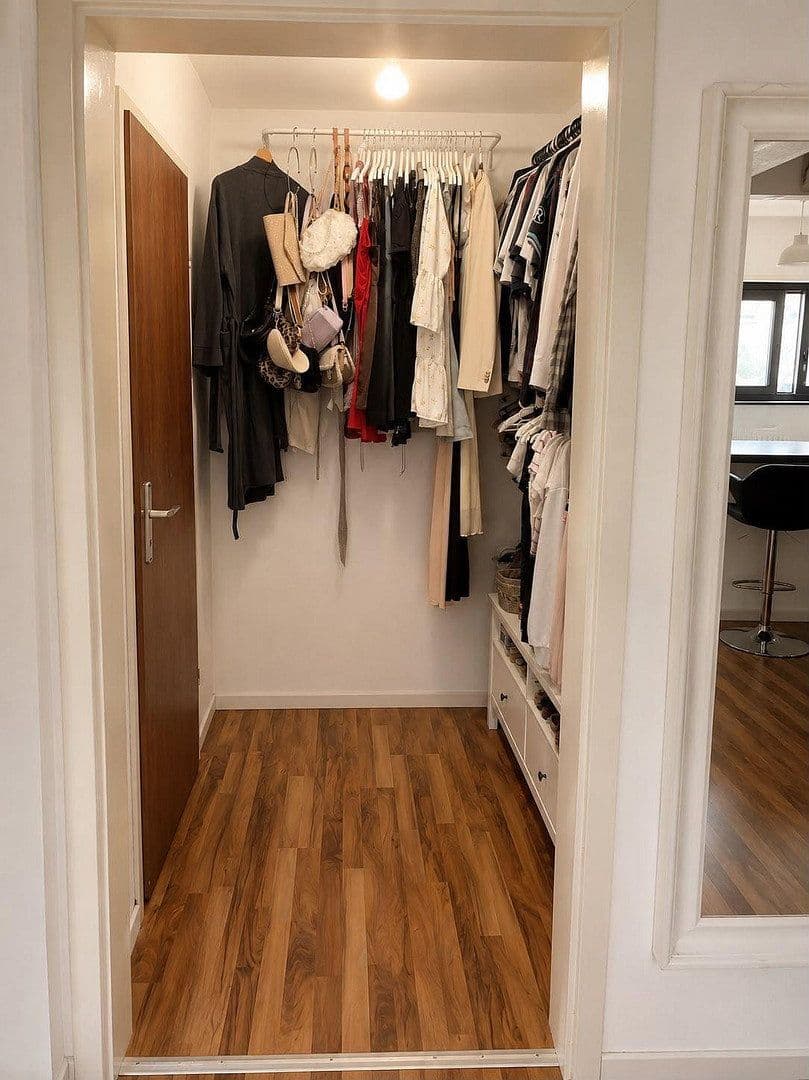 Prodej bytu 1+kk 41 m², Weinstadt, Bádensko-Württembersko Prodej bytu 1+kk 41 m², Weinstadt, Bádensko-Württembersko