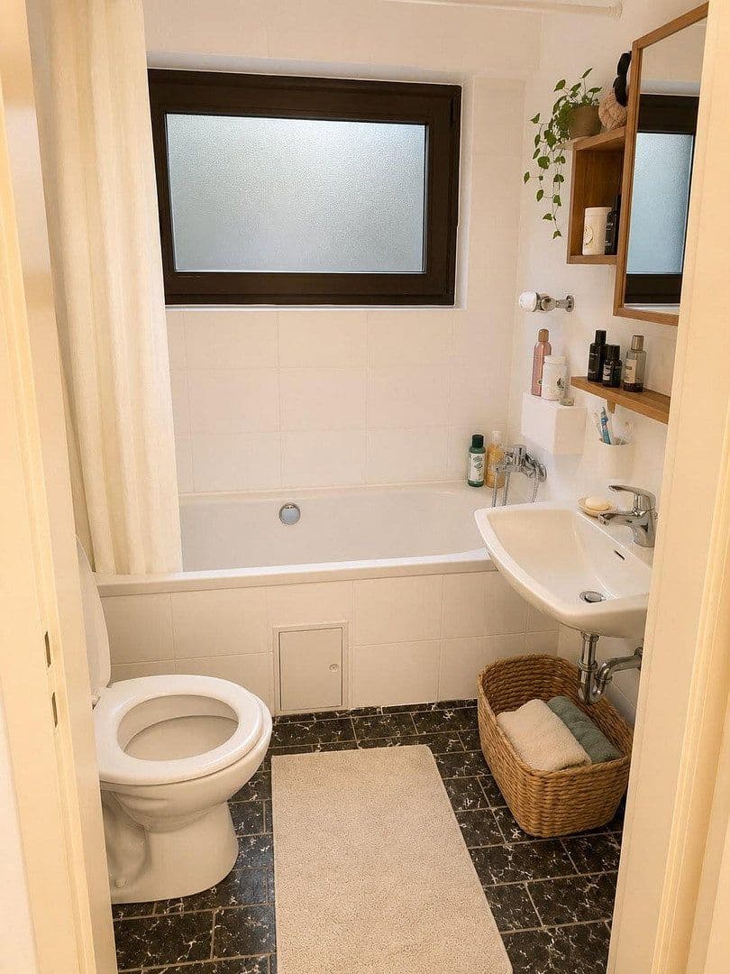 Prodej bytu 1+kk 41 m², Weinstadt, Bádensko-Württembersko Prodej bytu 1+kk 41 m², Weinstadt, Bádensko-Württembersko