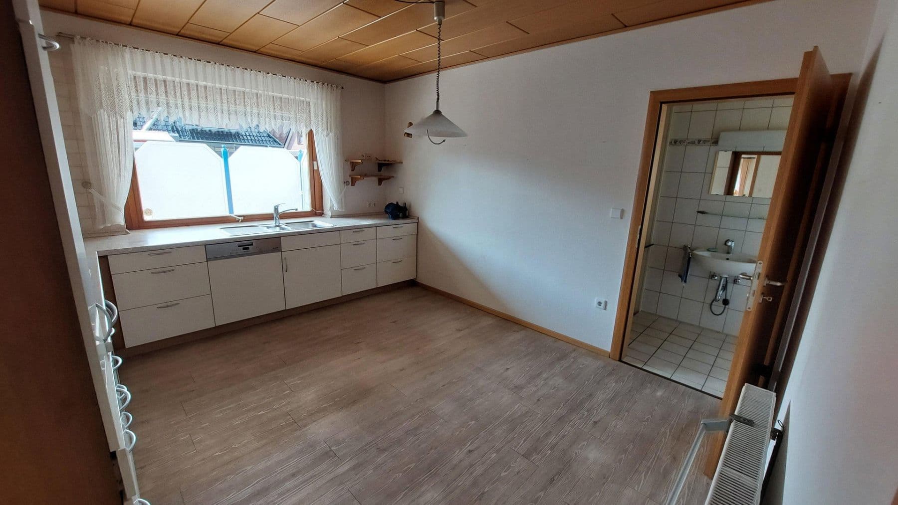 Prodej domu 138 m², pozemek 1.106 m², Weyhe, Dolní Sasko Prodej domu 138 m², pozemek 1.106 m², Weyhe, Dolní Sasko