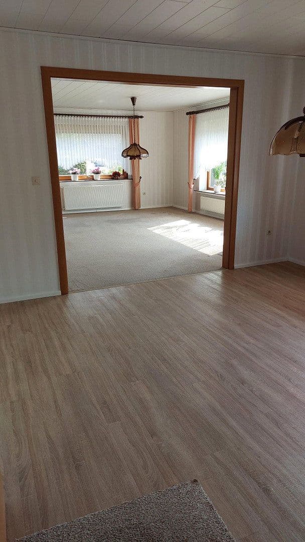 Prodej domu 138 m², pozemek 1.106 m², Weyhe, Dolní Sasko Prodej domu 138 m², pozemek 1.106 m², Weyhe, Dolní Sasko