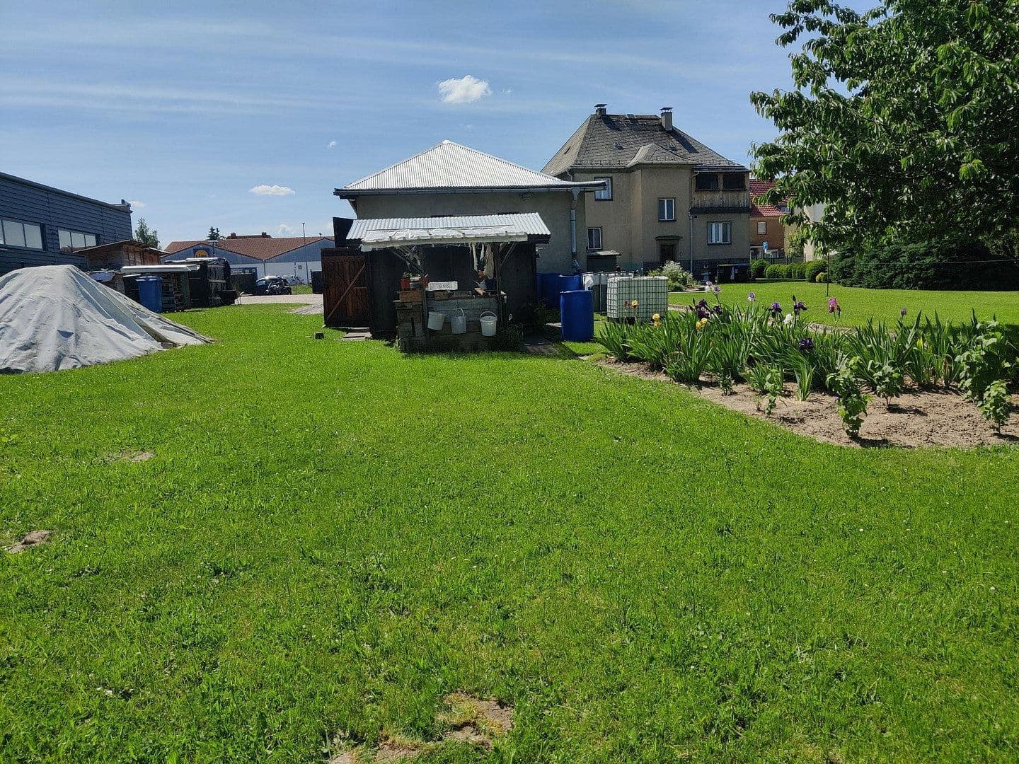 Prodej domu 154 m², pozemek 2.460 m², Chemnitzerstraße 103, Penig, Sasko Prodej domu 154 m², pozemek 2.460 m², Chemnitzerstraße 103, Penig, Sasko