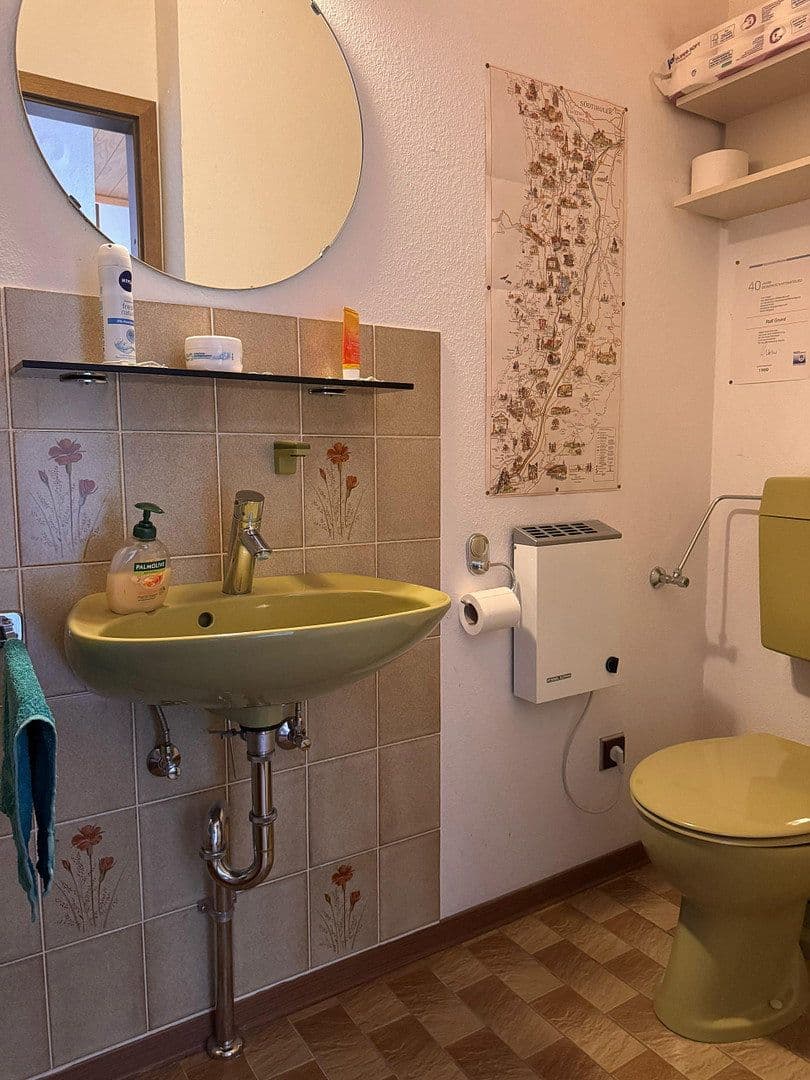 Prodej domu 112 m², pozemek 650 m², Höchstadt an der Aisch, Bavorsko Prodej domu 112 m², pozemek 650 m², Höchstadt an der Aisch, Bavorsko