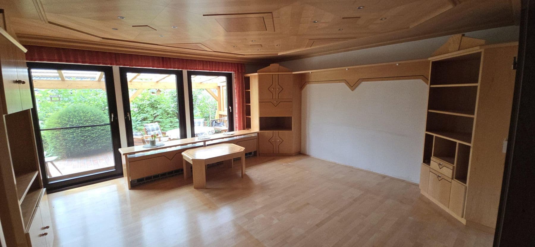 Prodej domu 112 m², pozemek 650 m², Höchstadt an der Aisch, Bavorsko Prodej domu 112 m², pozemek 650 m², Höchstadt an der Aisch, Bavorsko