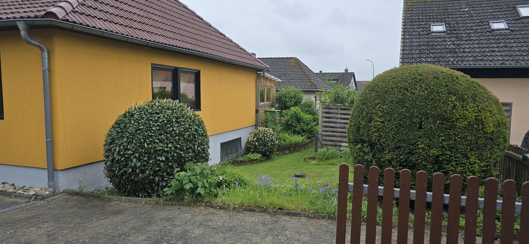 Prodej domu 112 m², pozemek 650 m², Höchstadt an der Aisch, Bavorsko Prodej domu 112 m², pozemek 650 m², Höchstadt an der Aisch, Bavorsko