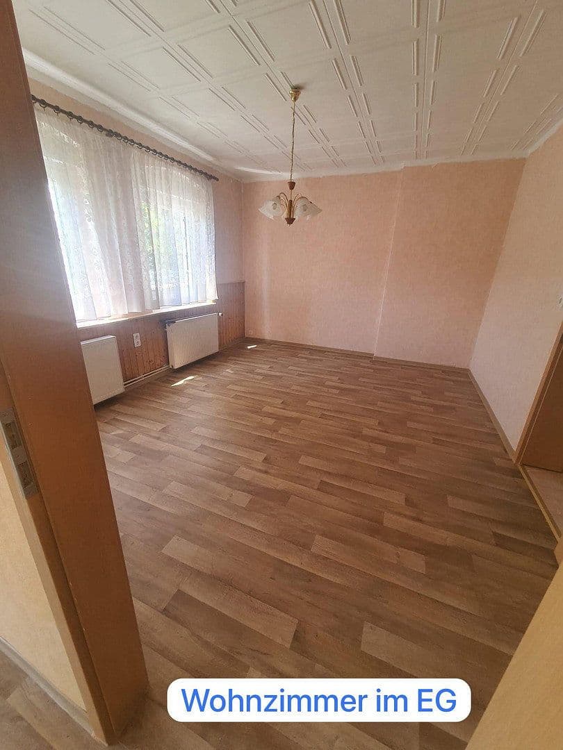 Prodej domu 165 m², pozemek 638 m², Halberstädter Chaussee 6, Magdeburg, Sasko-Anhaltsko Prodej domu 165 m², pozemek 638 m², Halberstädter Chaussee 6, Magdeburg, Sasko-Anhaltsko