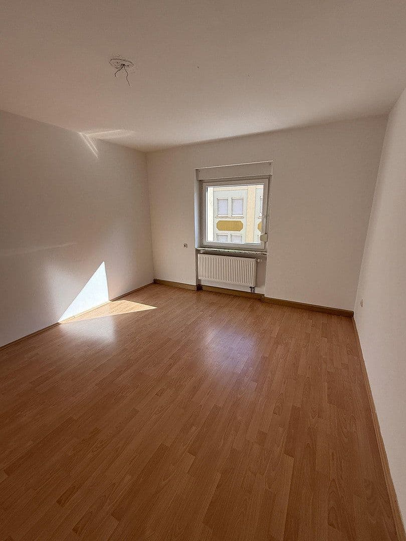 Pronájem bytu 4+1 140 m², Schweinfurt, Bavorsko Pronájem bytu 4+1 140 m², Schweinfurt, Bavorsko