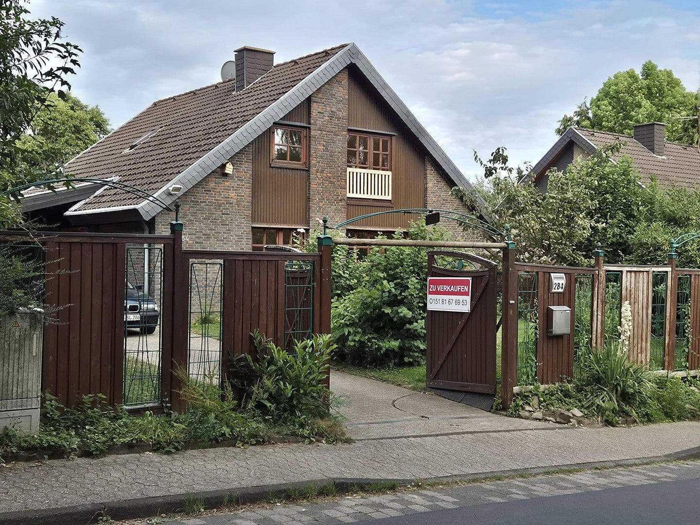 Prodej domu 195 m², pozemek 829 m², Neunkirchen-Seelscheid, Severní Porýní-Vestfálsko Prodej domu 195 m², pozemek 829 m², Neunkirchen-Seelscheid, Severní Porýní-Vestfálsko