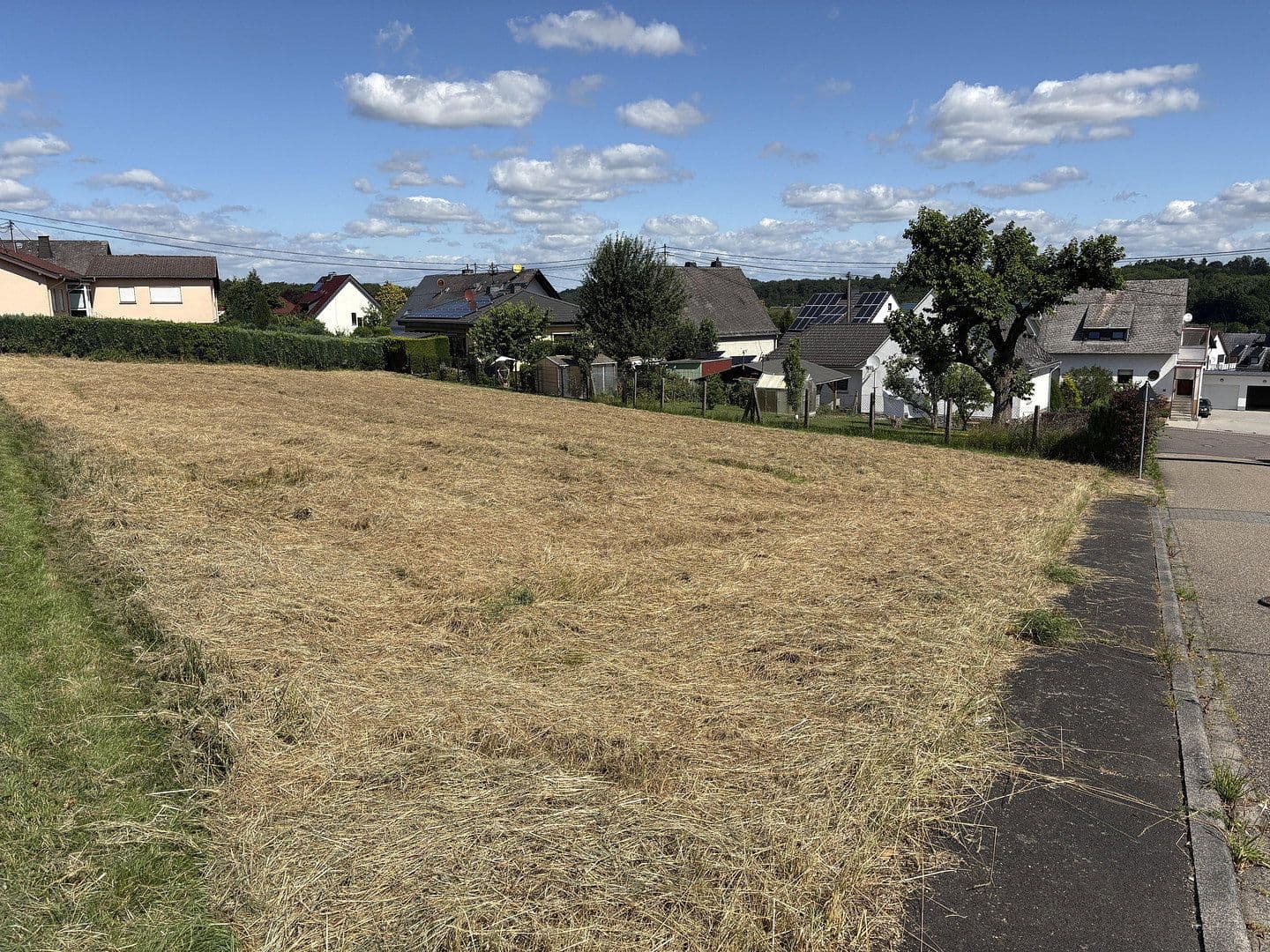 Prodej domu 1 m², pozemek 1.368 m², Im Kettengarten 2, Mogendorf, Porýní-Falc Prodej domu 1 m², pozemek 1.368 m², Im Kettengarten 2, Mogendorf, Porýní-Falc