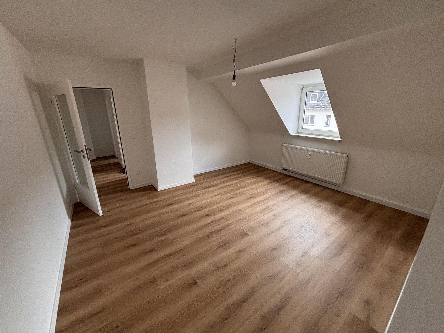 Pronájem bytu 2+kk 53 m², Wusthoffstraße 11, Essen, Severní Porýní-Vestfálsko Pronájem bytu 2+kk 53 m², Wusthoffstraße 11, Essen, Severní Porýní-Vestfálsko