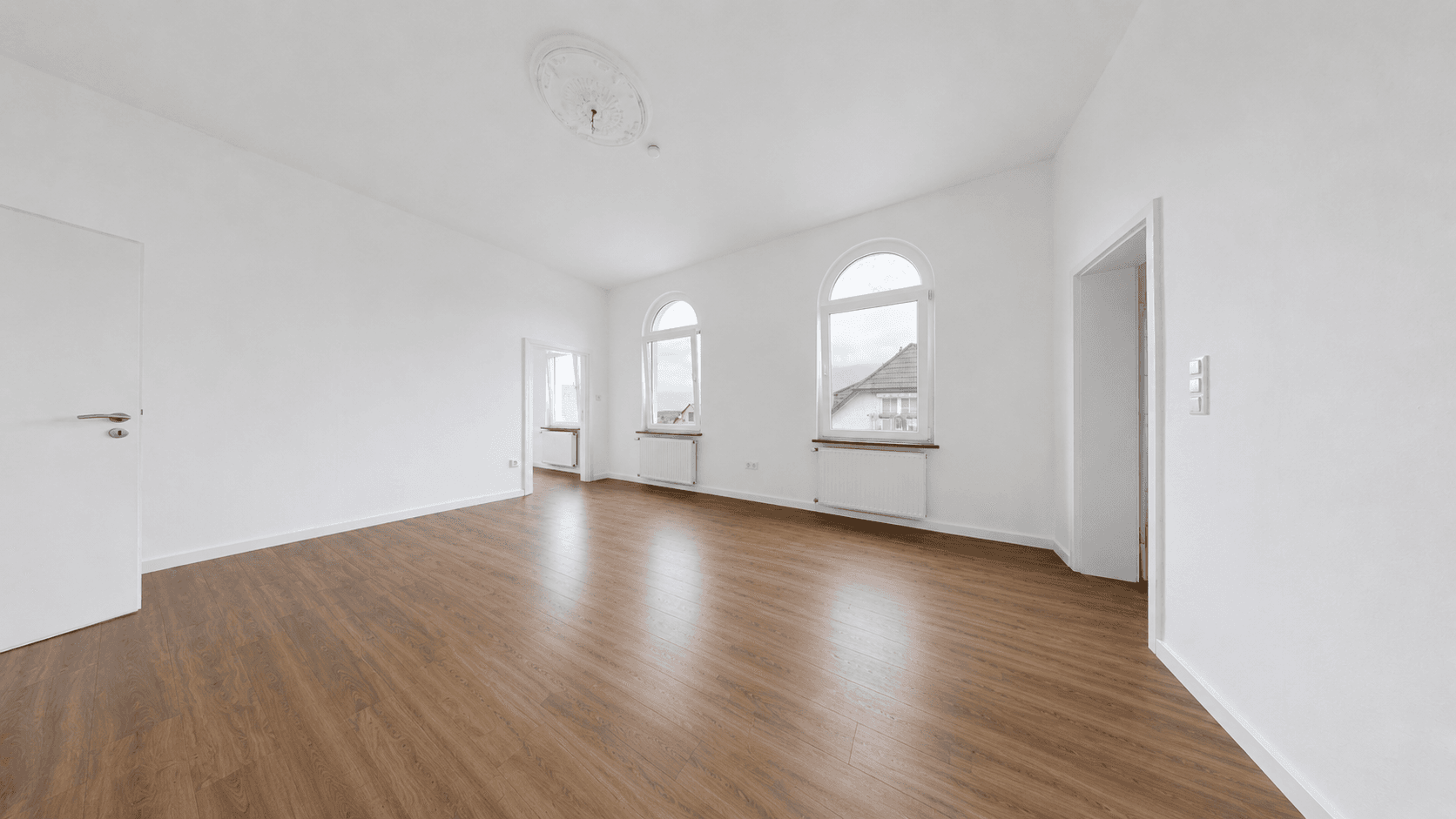 Pronájem bytu 5+1 117 m², Hildesheimer Straße 17, Nordstemmen, Dolní Sasko Pronájem bytu 5+1 117 m², Hildesheimer Straße 17, Nordstemmen, Dolní Sasko