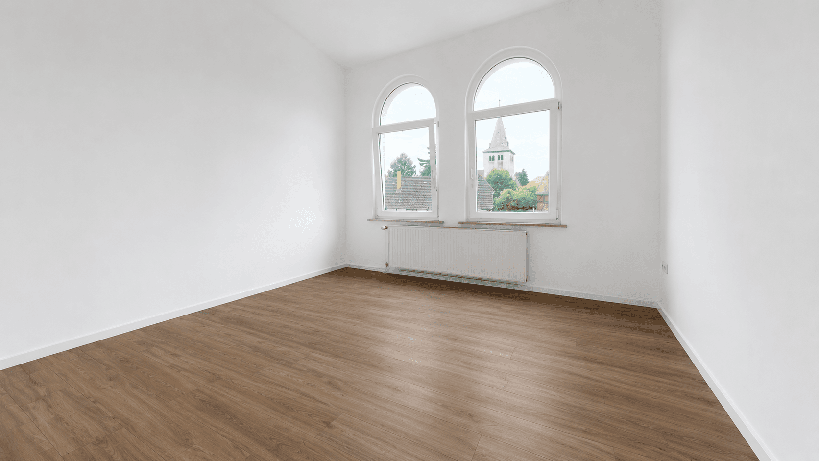 Pronájem bytu 5+1 117 m², Hildesheimer Straße 17, Nordstemmen, Dolní Sasko Pronájem bytu 5+1 117 m², Hildesheimer Straße 17, Nordstemmen, Dolní Sasko
