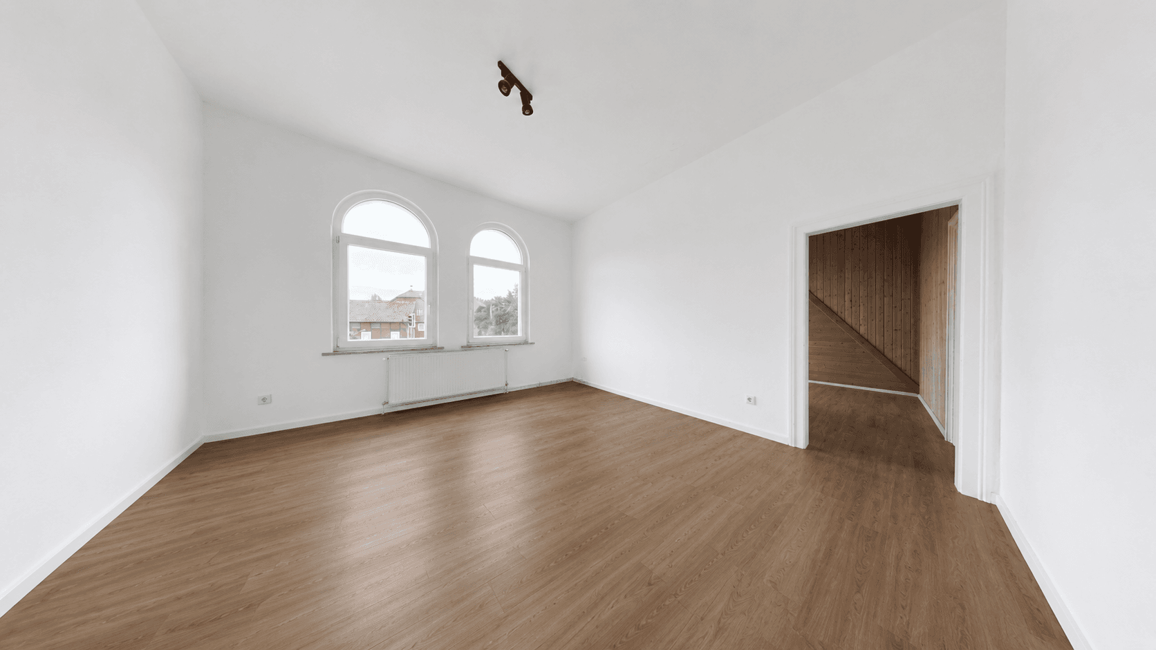 Pronájem bytu 5+1 117 m², Hildesheimer Straße 17, Nordstemmen, Dolní Sasko Pronájem bytu 5+1 117 m², Hildesheimer Straße 17, Nordstemmen, Dolní Sasko
