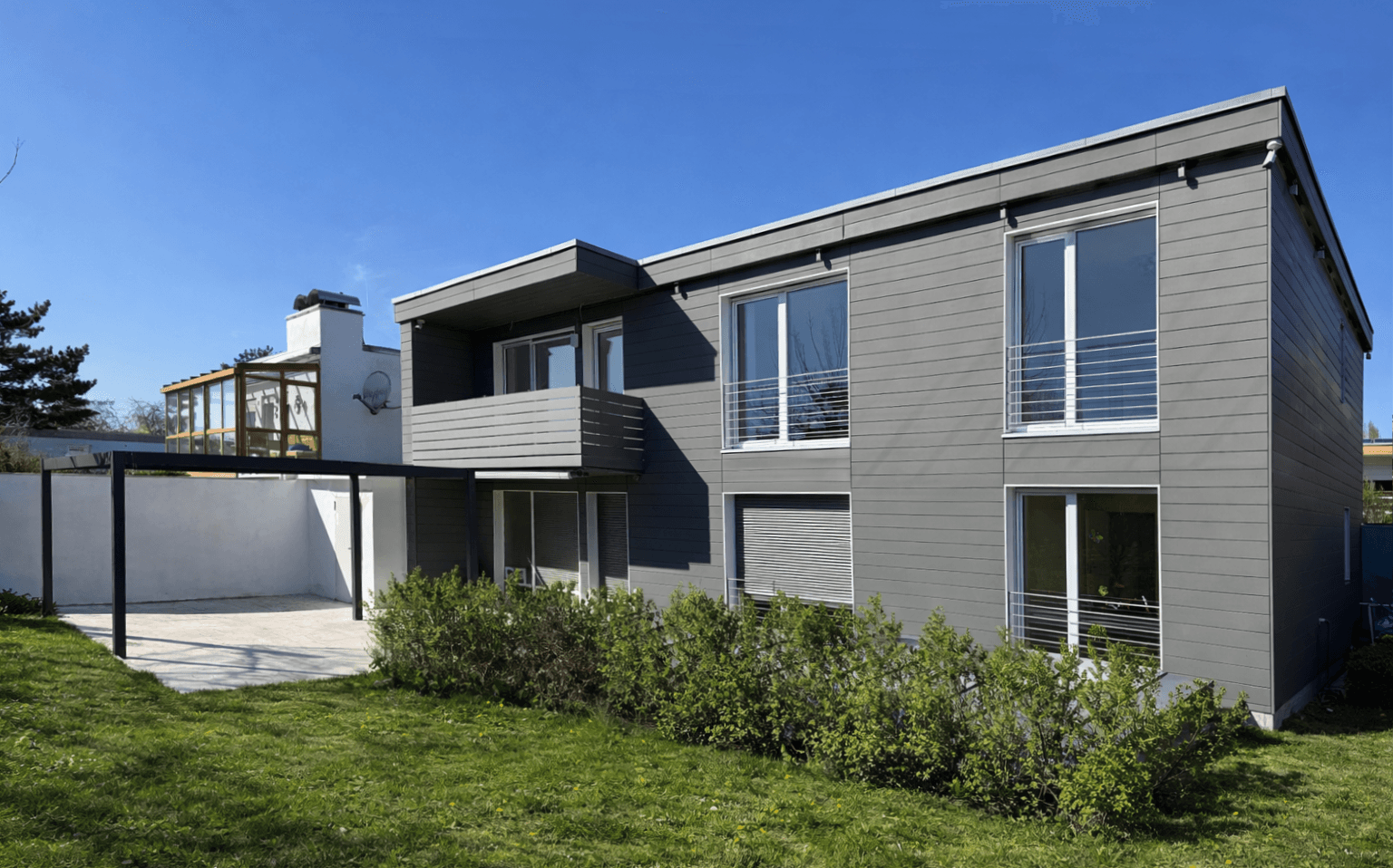 Prodej domu 261 m², pozemek 750 m², Regensburg, Bavorsko Prodej domu 261 m², pozemek 750 m², Regensburg, Bavorsko