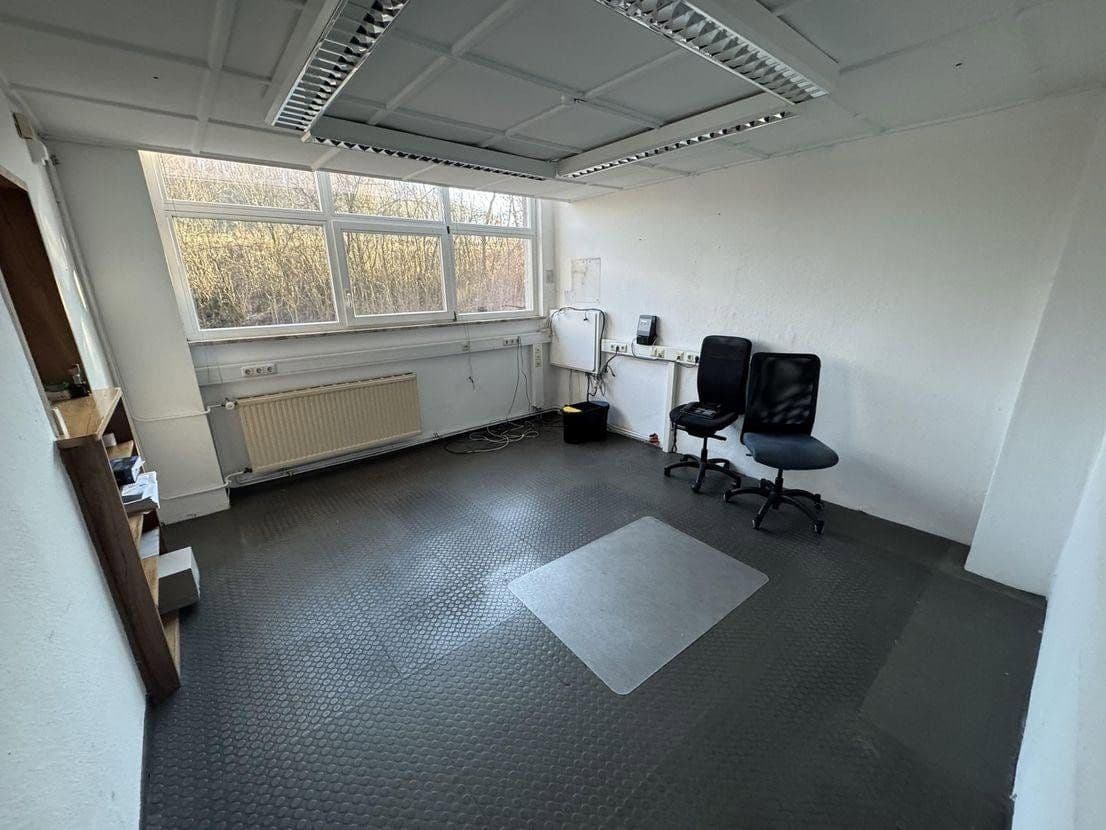 Pronájem nebytového prostoru 3.216 m², Balve, Severní Porýní-Vestfálsko Pronájem nebytového prostoru 3.216 m², Balve, Severní Porýní-Vestfálsko