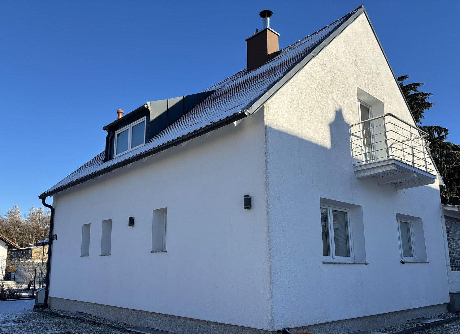 Pronájem domu 135 m², pozemek 500 m², Baierbrunn, Bavorsko Pronájem domu 135 m², pozemek 500 m², Baierbrunn, Bavorsko