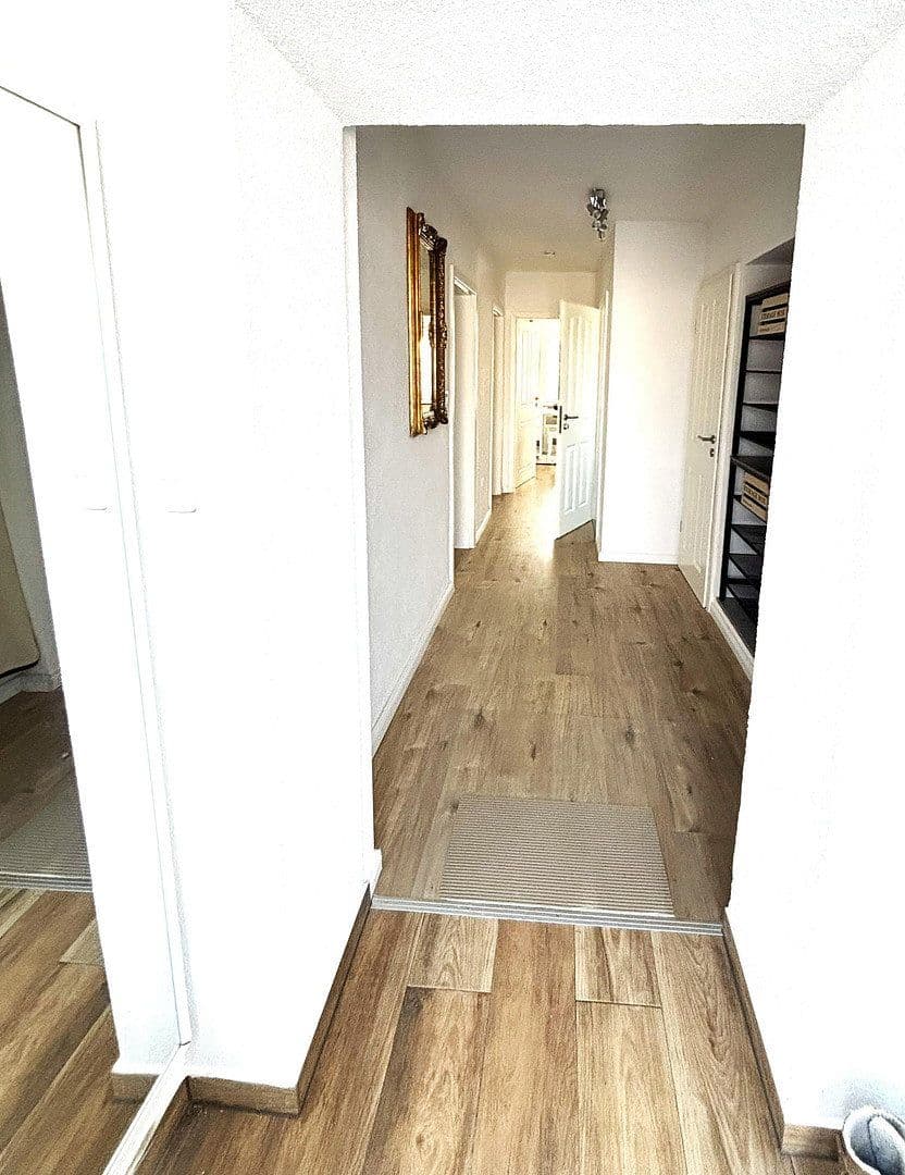 Pronájem domu 135 m², pozemek 500 m², Baierbrunn, Bavorsko Pronájem domu 135 m², pozemek 500 m², Baierbrunn, Bavorsko