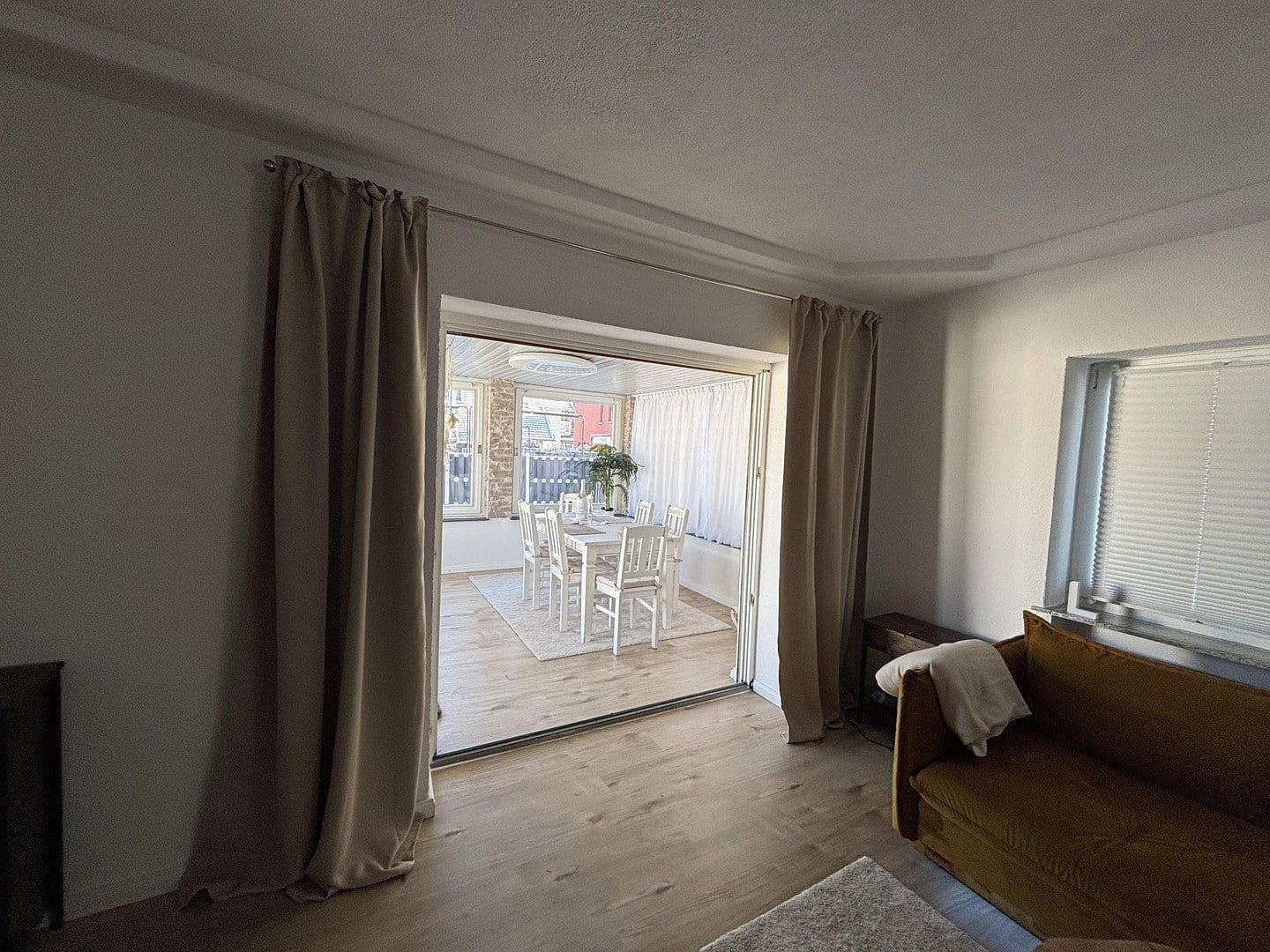 Pronájem domu 135 m², pozemek 500 m², Baierbrunn, Bavorsko Pronájem domu 135 m², pozemek 500 m², Baierbrunn, Bavorsko