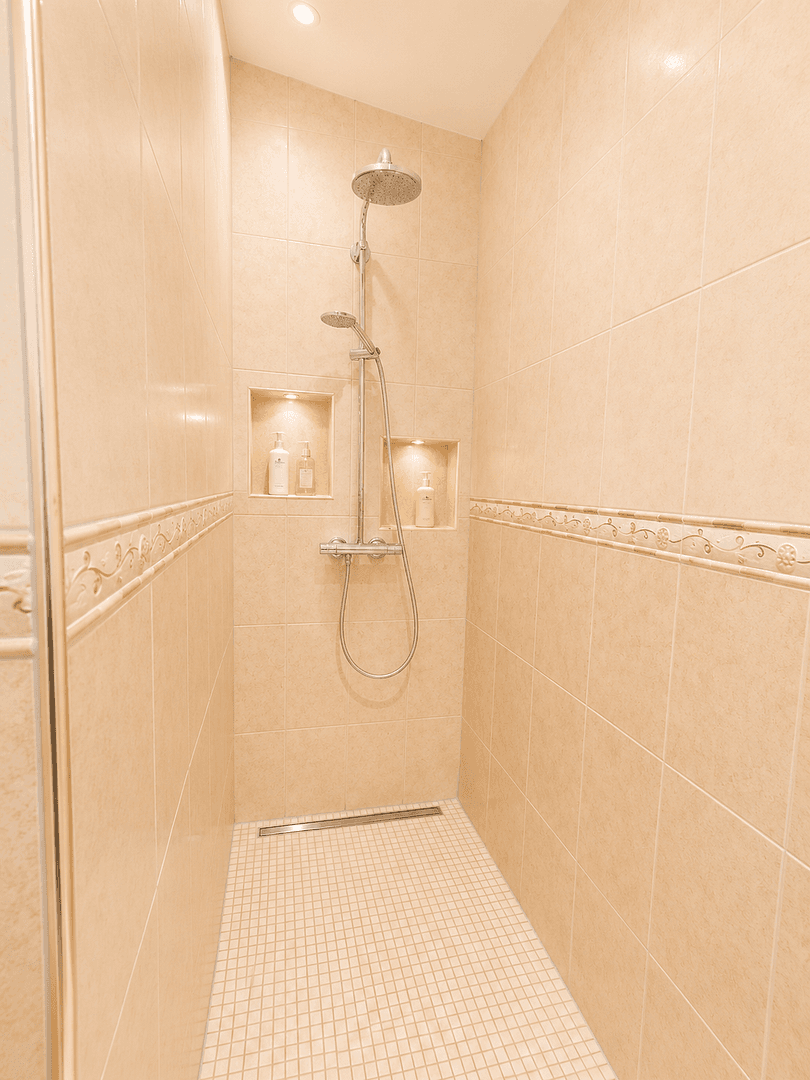 Prodej domu 164 m², pozemek 347 m², Frahmredder 85C, Hamburg, Hamburg Prodej domu 164 m², pozemek 347 m², Frahmredder 85C, Hamburg, Hamburg