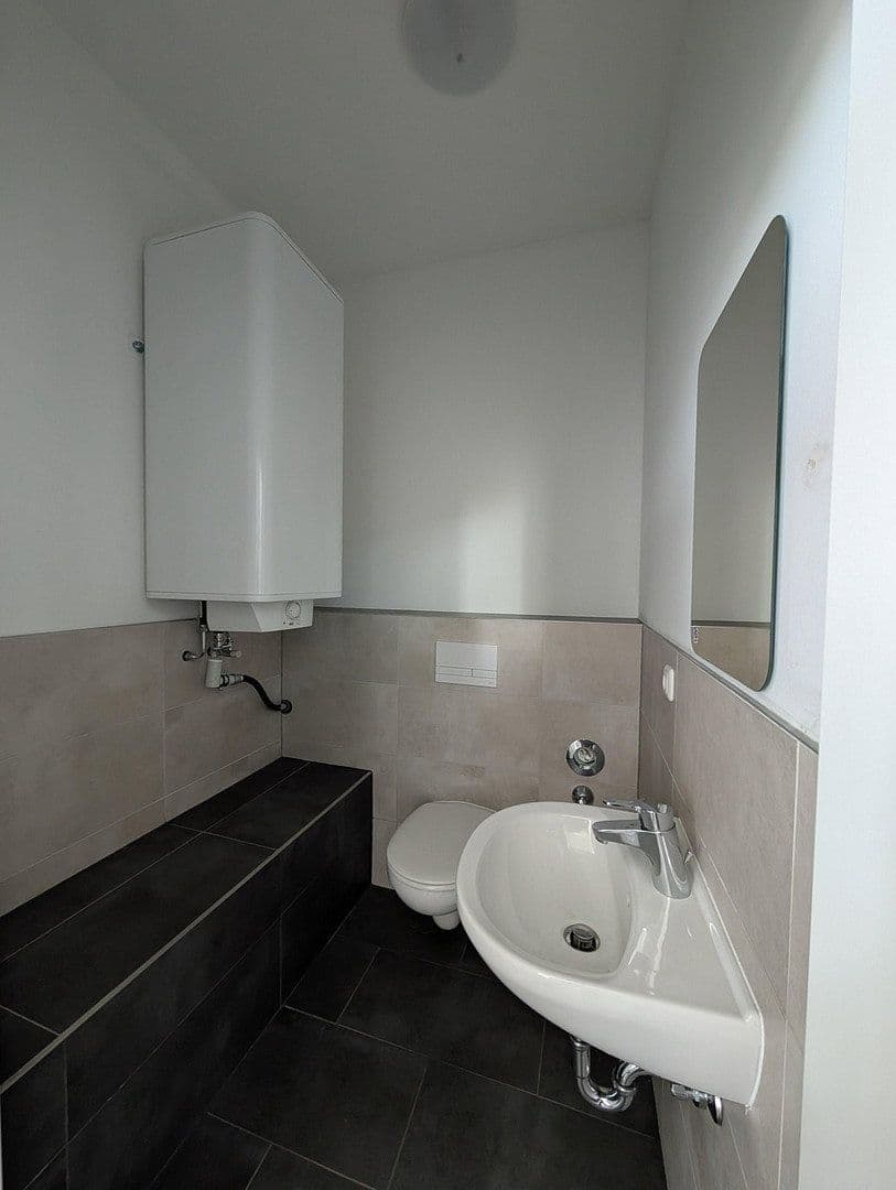 Pronájem kanceláře 460 m², Winzerleite 4, Passau, Bavorsko Pronájem kanceláře 460 m², Winzerleite 4, Passau, Bavorsko