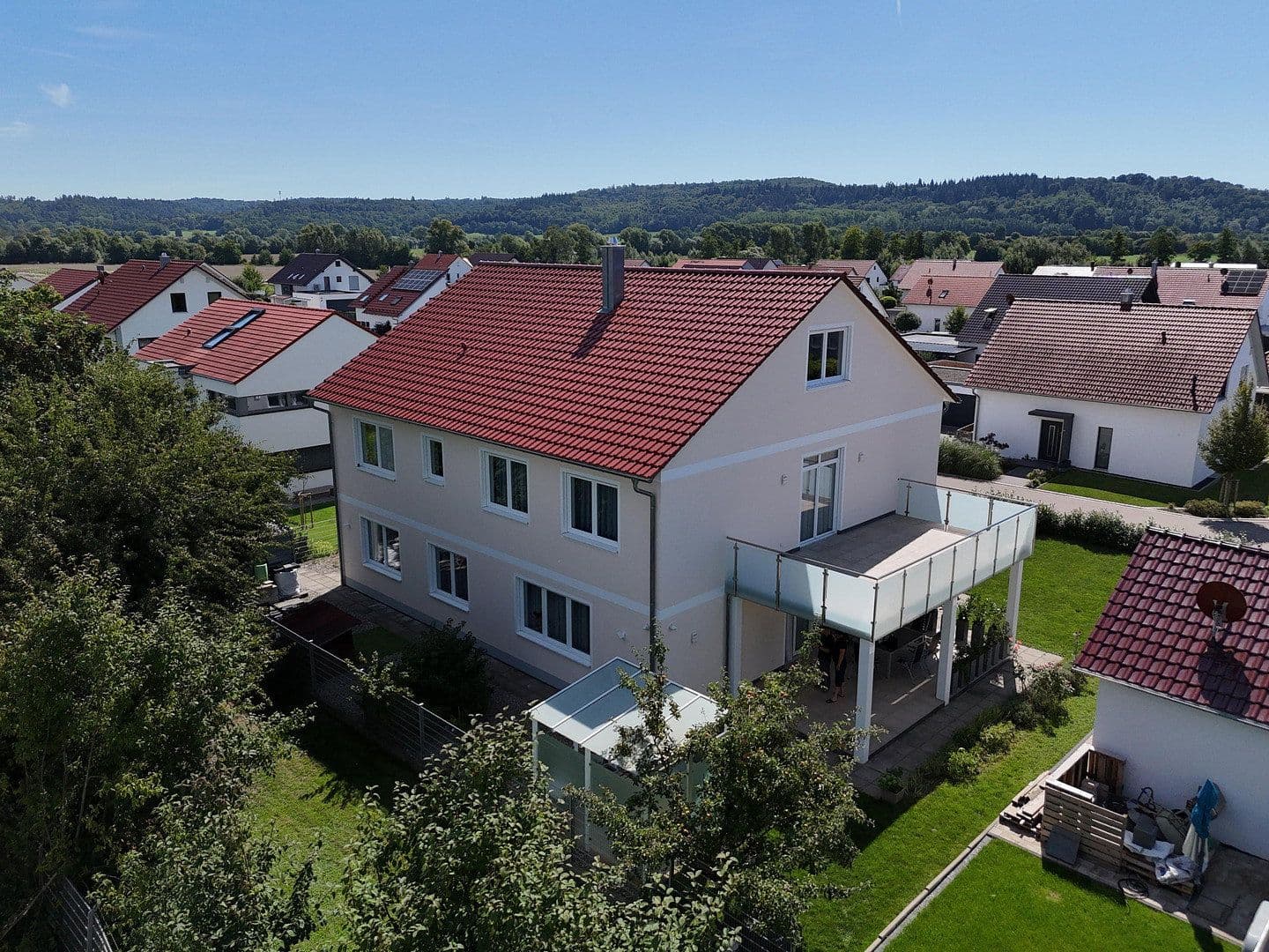 Prodej domu 390 m², pozemek 727 m², Satteldorf, Bádensko-Württembersko Prodej domu 390 m², pozemek 727 m², Satteldorf, Bádensko-Württembersko