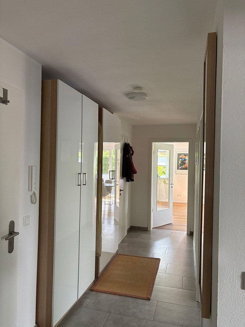 Pronájem bytu 3+1 99 m², Niels-Bohr-Str. 8, Garching, Bavorsko Pronájem bytu 3+1 99 m², Niels-Bohr-Str. 8, Garching, Bavorsko