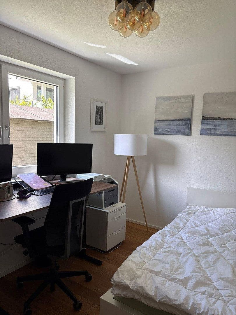Pronájem bytu 3+1 99 m², Niels-Bohr-Str. 8, Garching, Bavorsko Pronájem bytu 3+1 99 m², Niels-Bohr-Str. 8, Garching, Bavorsko