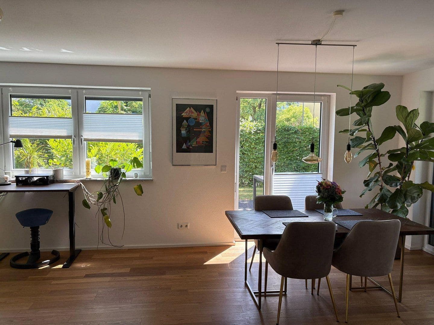 Pronájem bytu 3+1 99 m², Niels-Bohr-Str. 8, Garching, Bavorsko Pronájem bytu 3+1 99 m², Niels-Bohr-Str. 8, Garching, Bavorsko