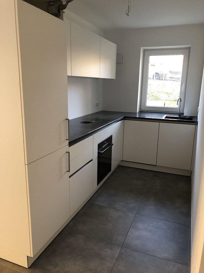Pronájem bytu 3+1 70 m², Senserbergstr. 1 / Haus 5, Fürstenfeldbruck, Bavorsko Pronájem bytu 3+1 70 m², Senserbergstr. 1 / Haus 5, Fürstenfeldbruck, Bavorsko