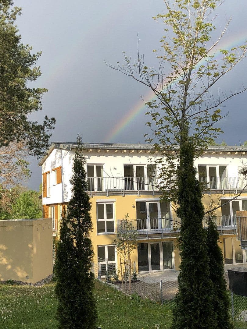 Pronájem bytu 3+1 70 m², Senserbergstr. 1 / Haus 5, Fürstenfeldbruck, Bavorsko Pronájem bytu 3+1 70 m², Senserbergstr. 1 / Haus 5, Fürstenfeldbruck, Bavorsko