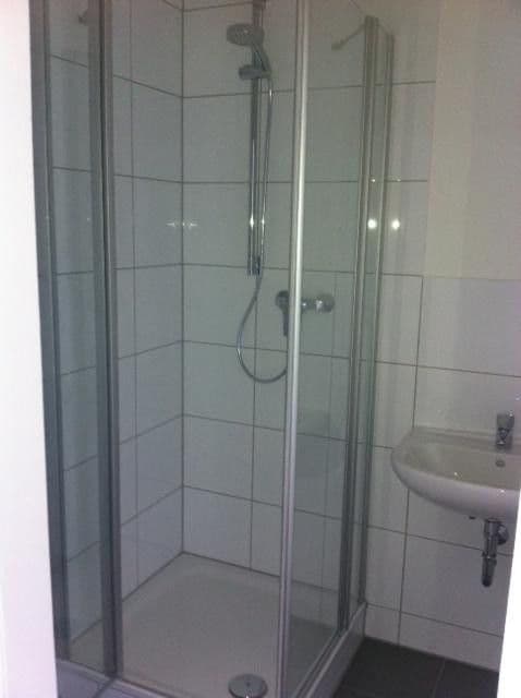 Pronájem bytu 1+kk 56 m², Grunerstr. 70, Düsseldorf, Severní Porýní-Vestfálsko Pronájem bytu 1+kk 56 m², Grunerstr. 70, Düsseldorf, Severní Porýní-Vestfálsko