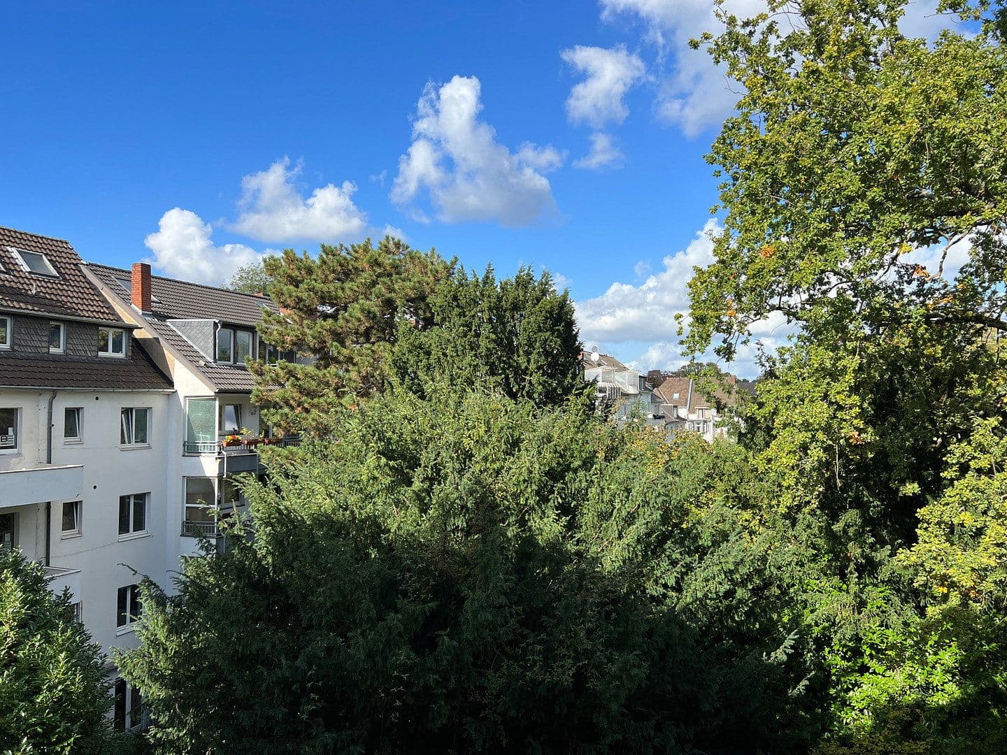 Pronájem bytu 1+kk 56 m², Grunerstr. 70, Düsseldorf, Severní Porýní-Vestfálsko Pronájem bytu 1+kk 56 m², Grunerstr. 70, Düsseldorf, Severní Porýní-Vestfálsko