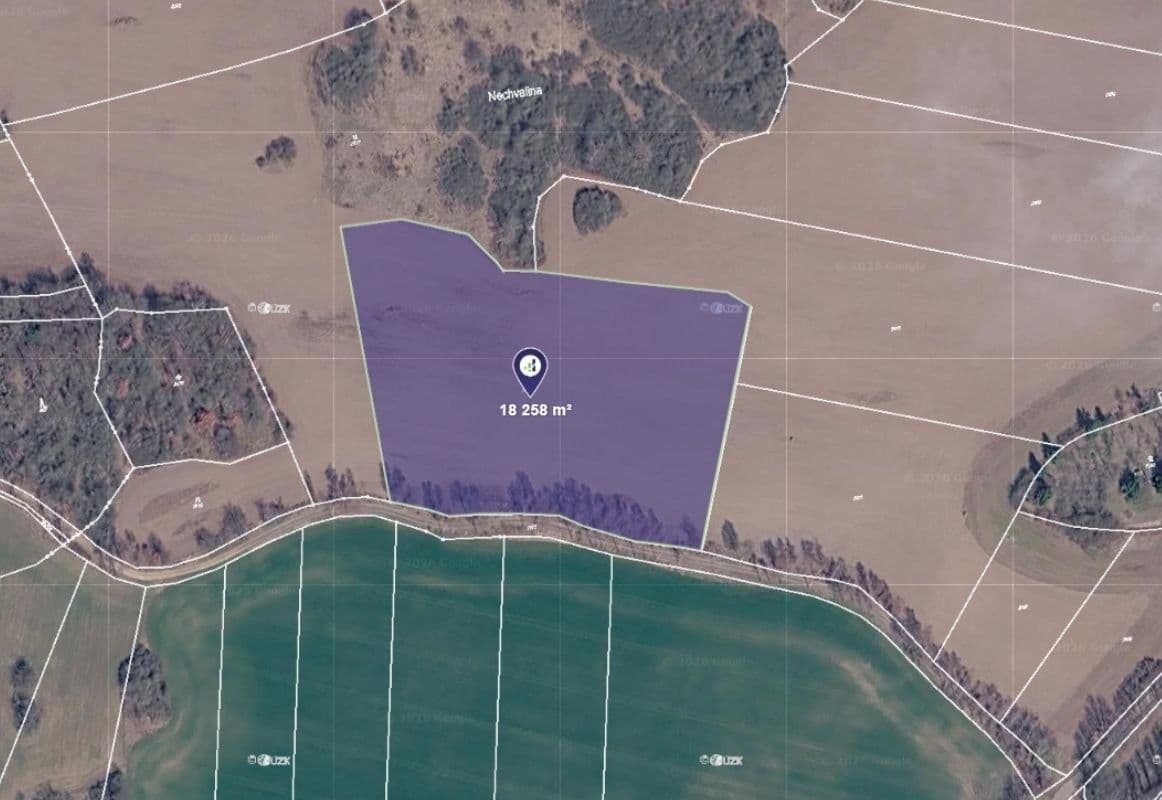 Prodej pozemku 18.258 m², Petrovice, Středočeský kraj Prodej pozemku 18.258 m², Petrovice, Středočeský kraj