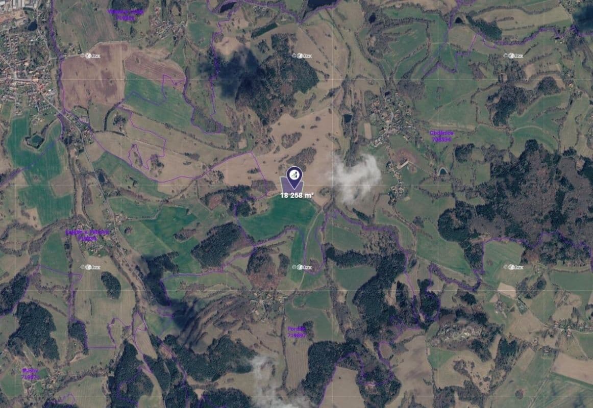 Prodej pozemku 18.258 m², Petrovice, Středočeský kraj Prodej pozemku 18.258 m², Petrovice, Středočeský kraj