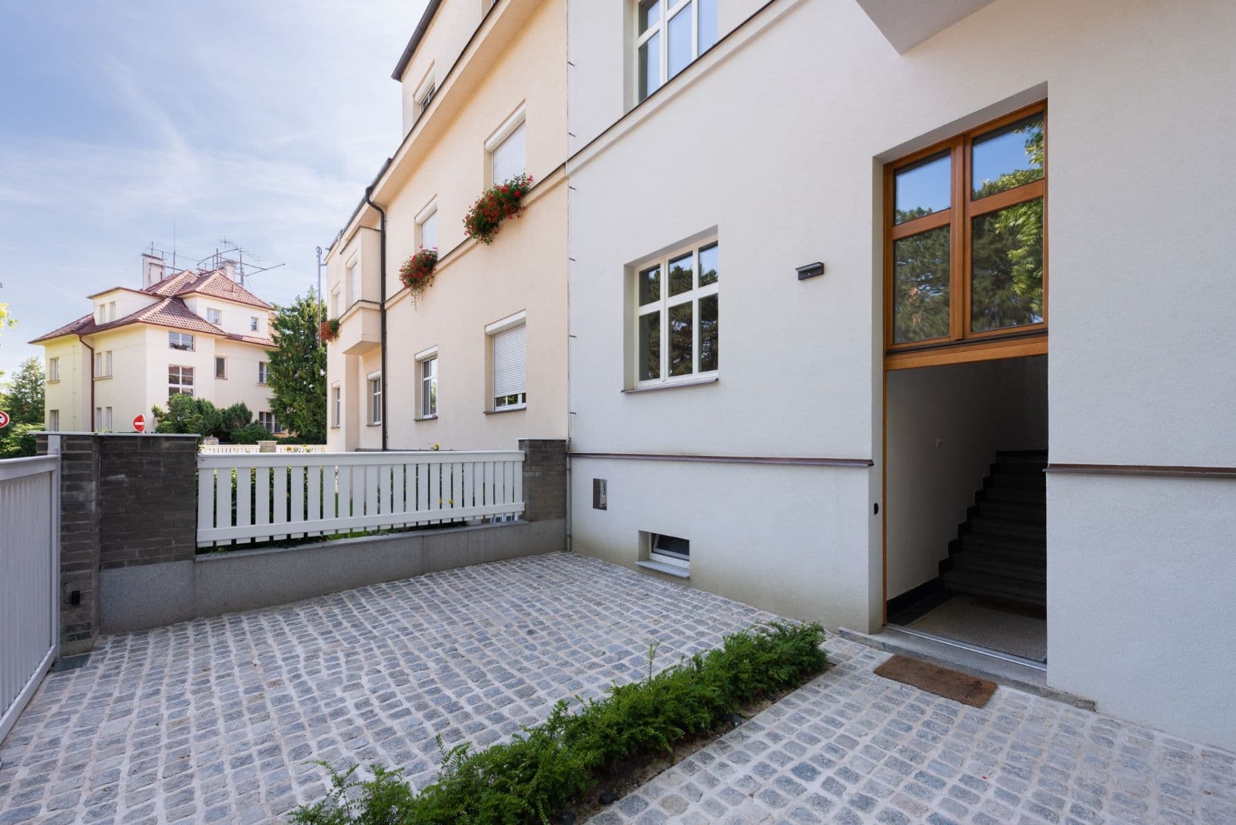 Pronájem bytu 2+kk 40 m², náměstí Před Bateriemi, Praha, Praha Pronájem bytu 2+kk 40 m², náměstí Před Bateriemi, Praha, Praha
