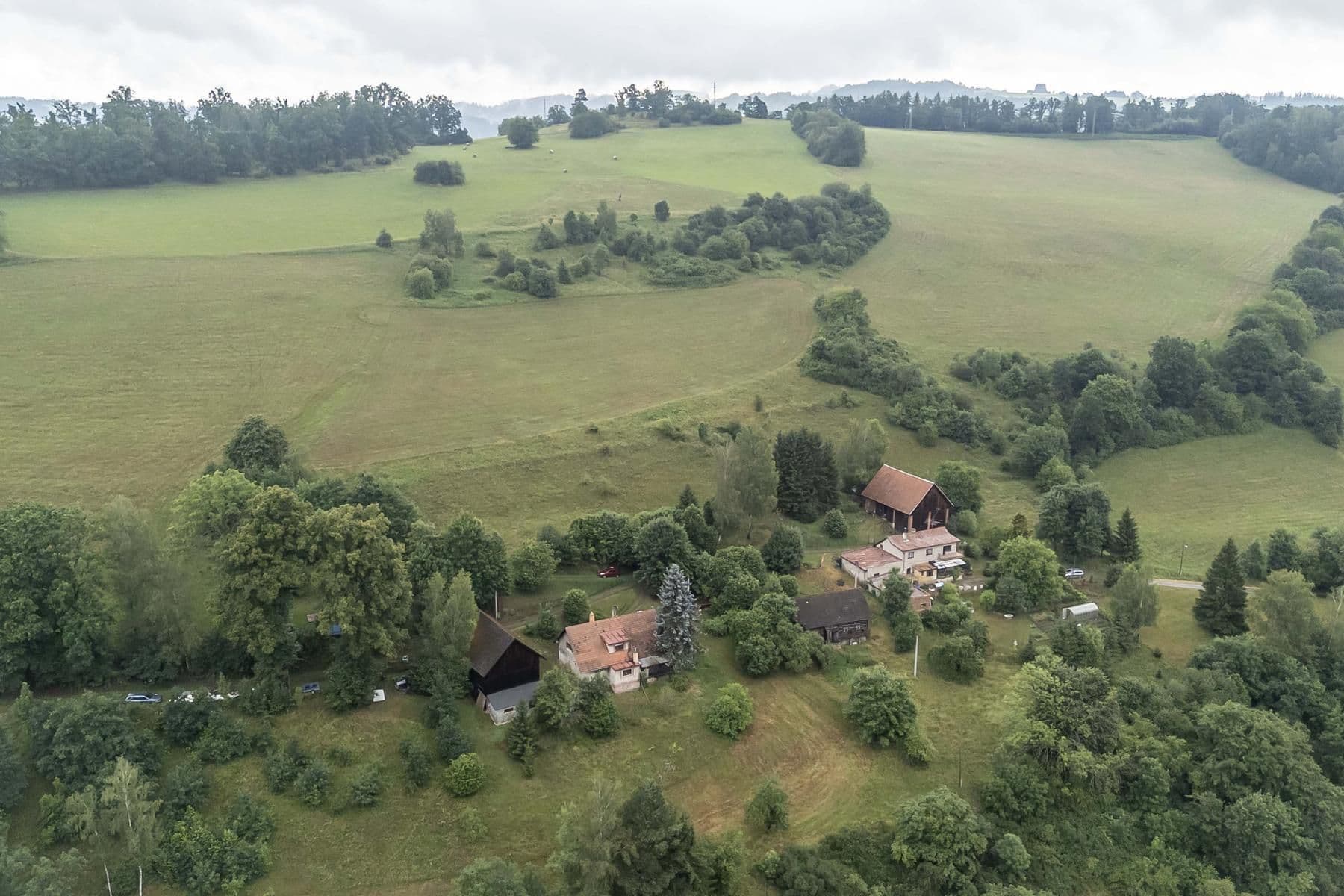 Prodej pozemku 4.517 m², Slaná, Liberecký kraj Prodej pozemku 4.517 m², Slaná, Liberecký kraj