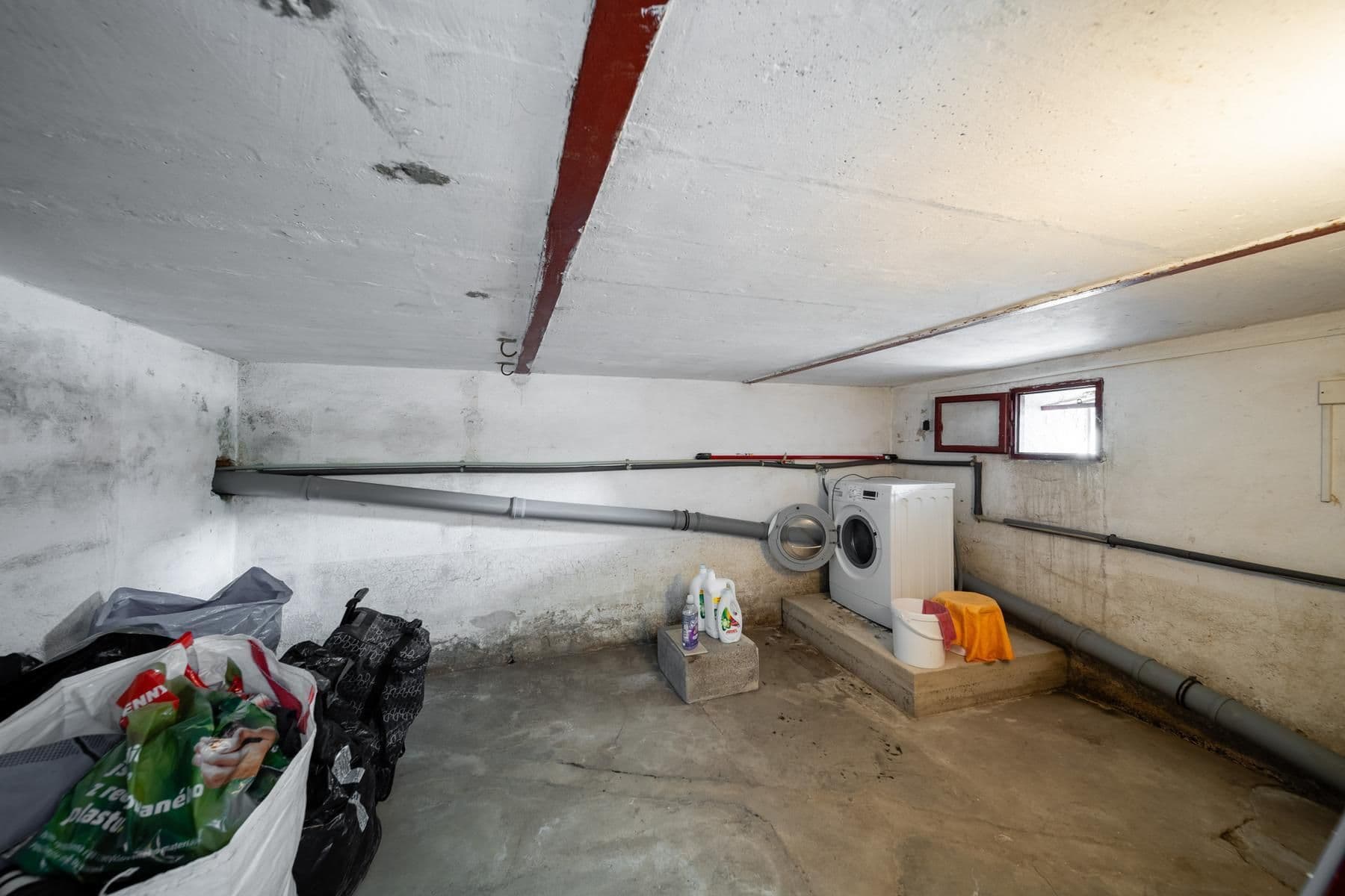 Prodej chaty, chalupy 95 m², pozemek 407 m², Tyršova, Lomnice nad Lužnicí, Jihočeský kraj Prodej chaty, chalupy 95 m², pozemek 407 m², Tyršova, Lomnice nad Lužnicí, Jihočeský kraj