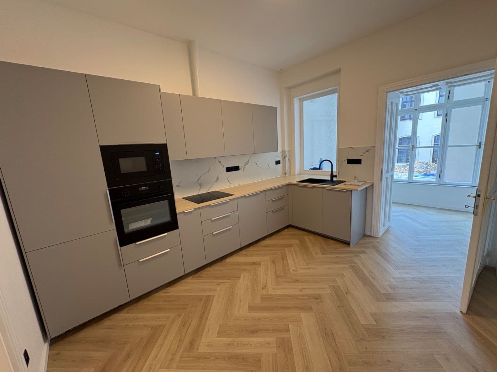 Pronájem bytu 1+1 42 m², Šmeralova, Praha, Praha Pronájem bytu 1+1 42 m², Šmeralova, Praha, Praha